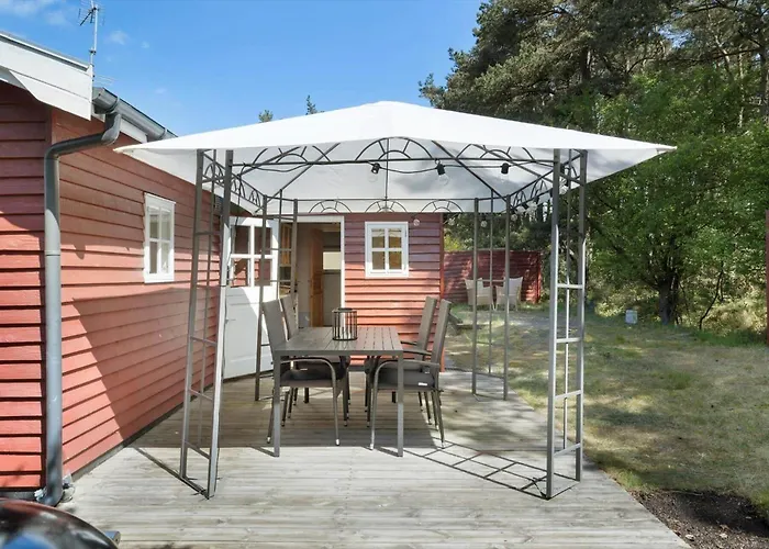 1493-aakirkeby-lyngvejen-30 * Vester Somarken